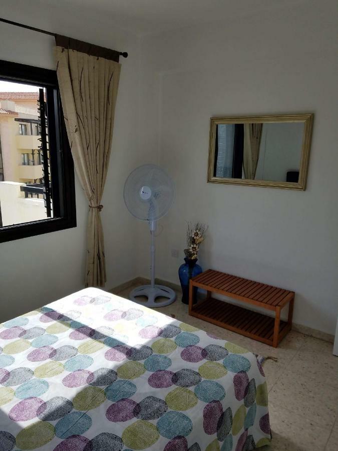 Kings Avenue - Natalia'S Apt Pafos Exterior foto
